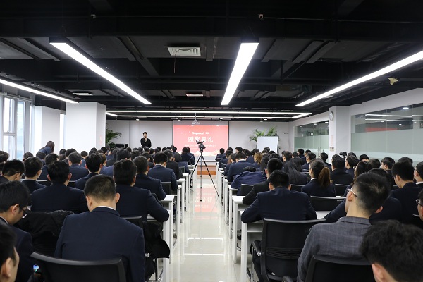 2019年，聯(lián)測(cè)“新征程，大未來”年終盛典